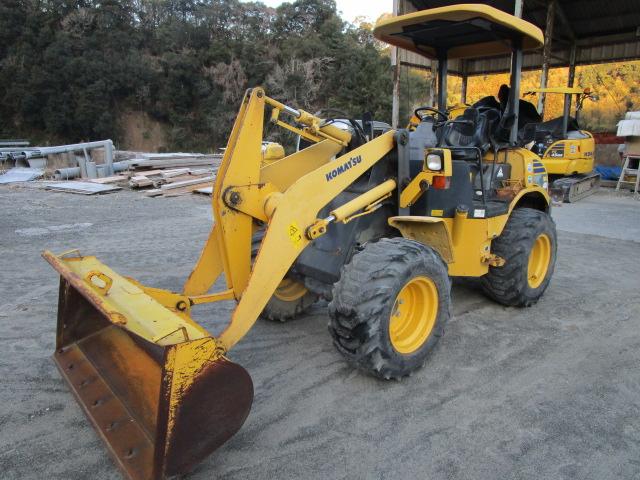 中古】 イスラーム財産法